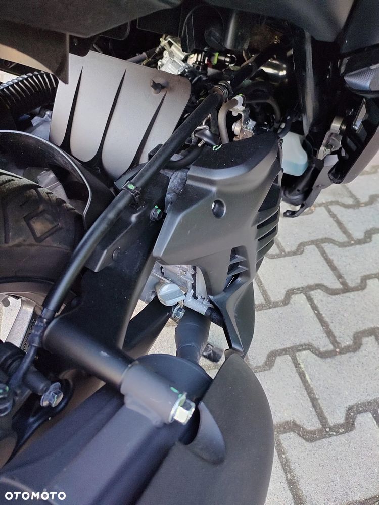 Yamaha X-max - 19