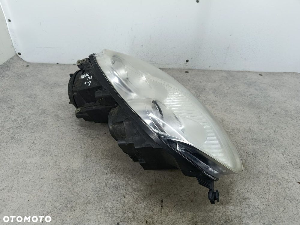 LAMPA PRZÓD LEWA VW GOLF V 1K6941005P  1EG247007-07  HELLA - 4