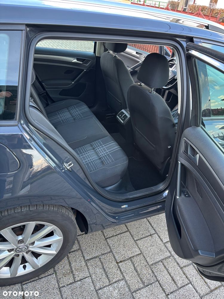 Volkswagen Golf 1.6 TDI BlueMotion Technology Cup - 13