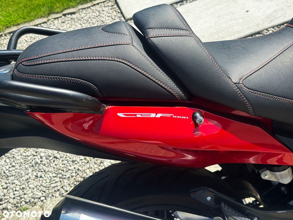 Honda CBF - 32