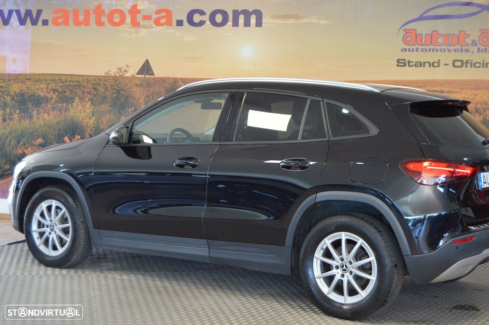 Mercedes-Benz GLA 180 - 2