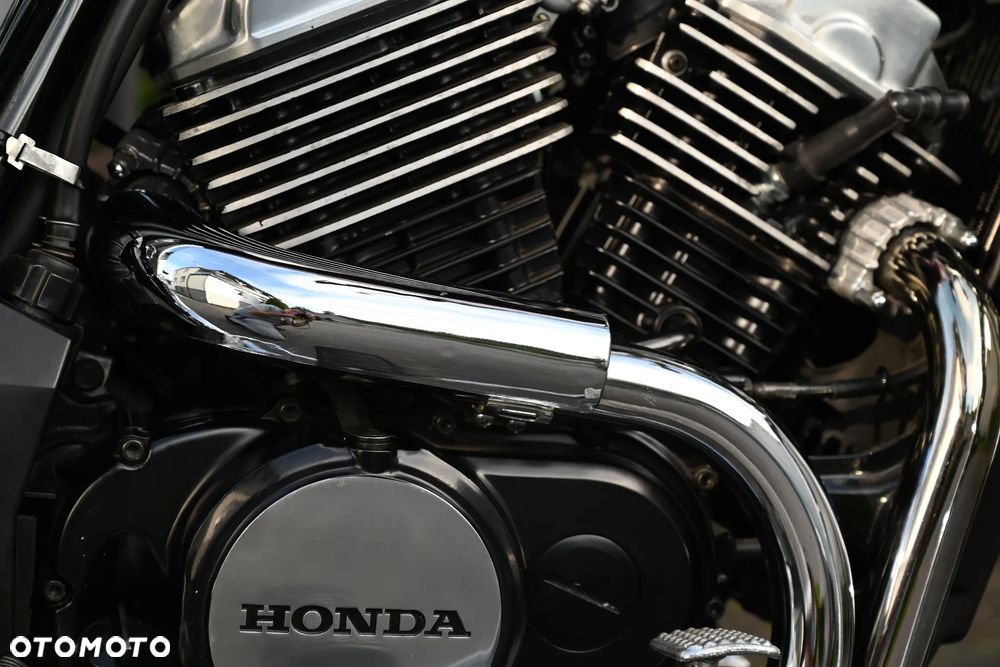 Honda VT - 16