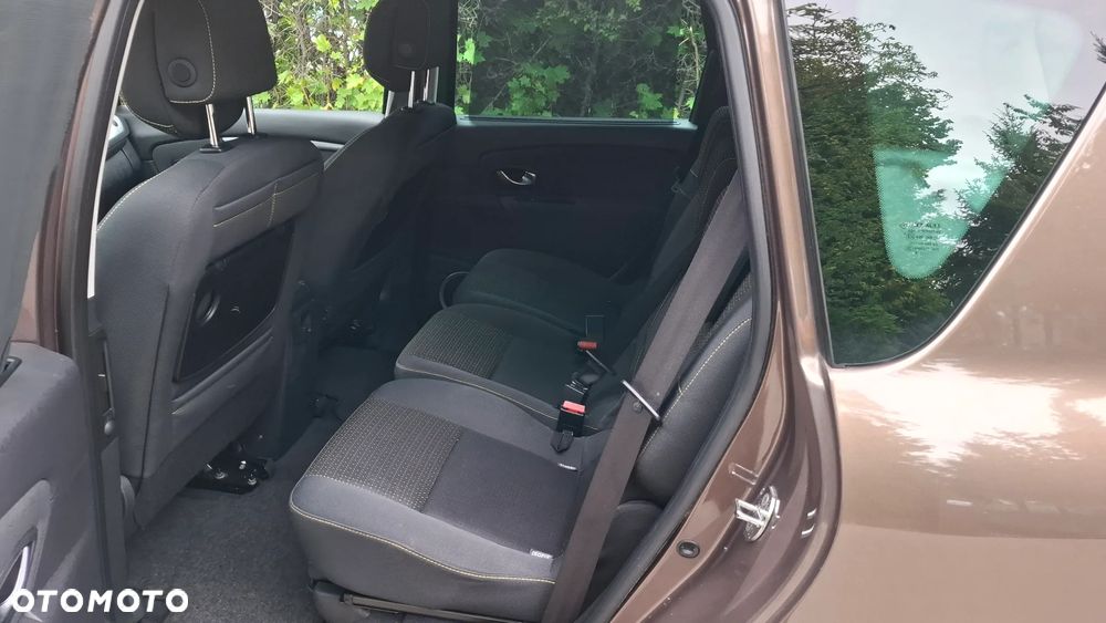 Renault Scenic 1.6 16V 110 Expression - 10