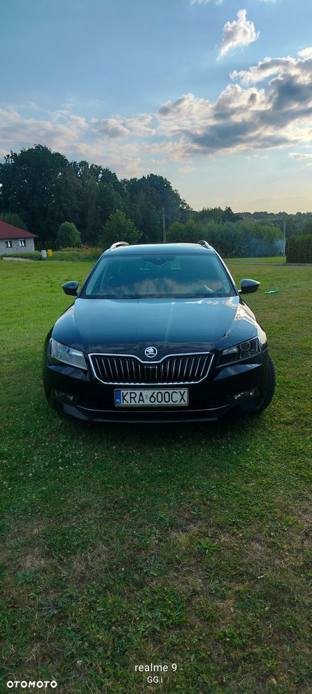 Skoda Superb 2.0 TDI Style - 9