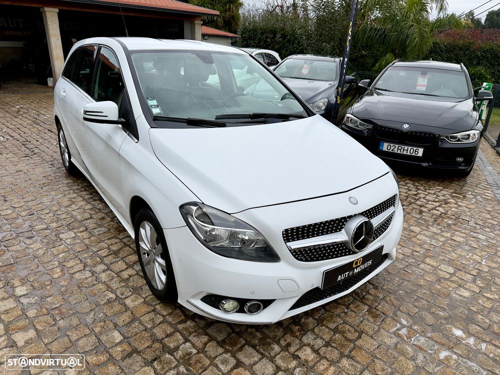 Mercedes-Benz B 180 (CDI) d 7G-DCT AMG Line - 25