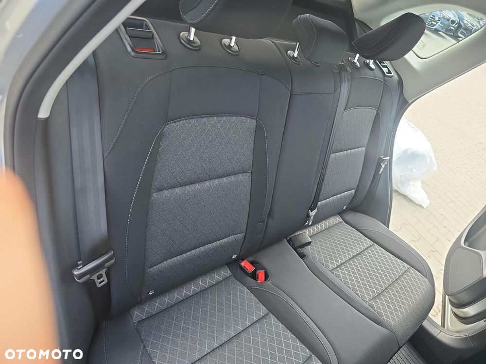 MG ZS - 27