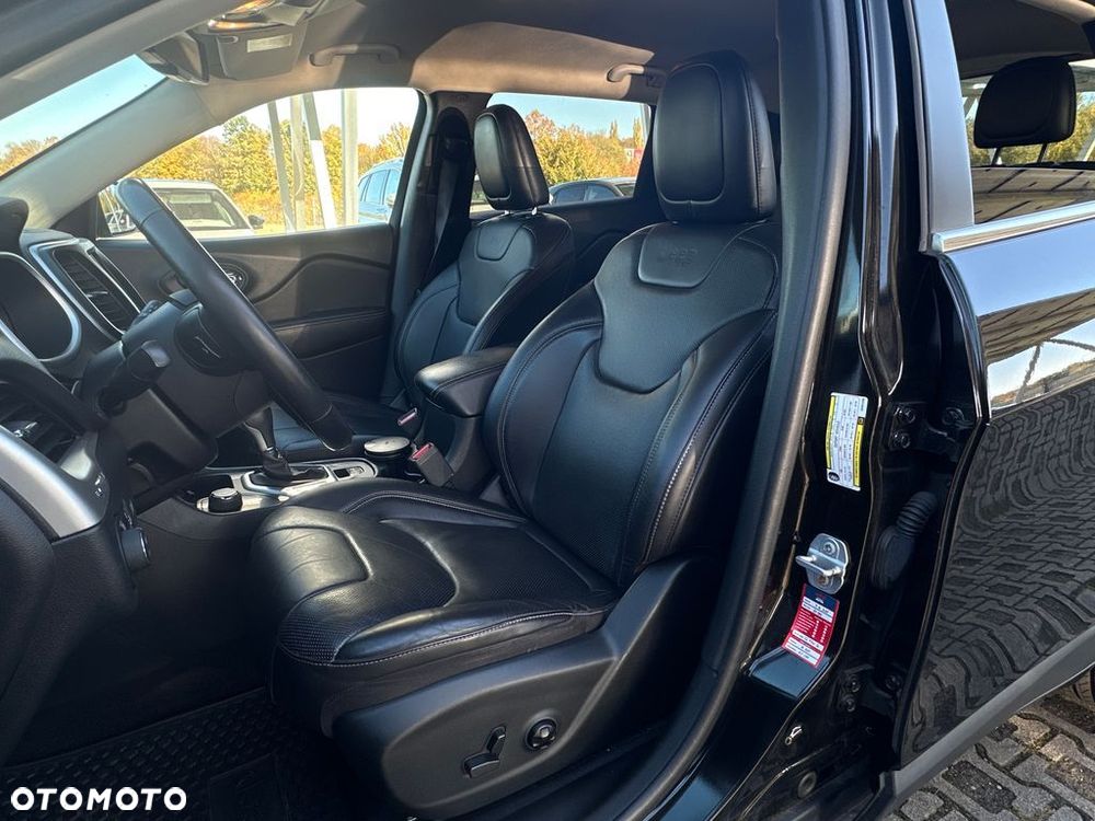 Jeep Cherokee 2.2 MJD Active Drive II Limited - 25