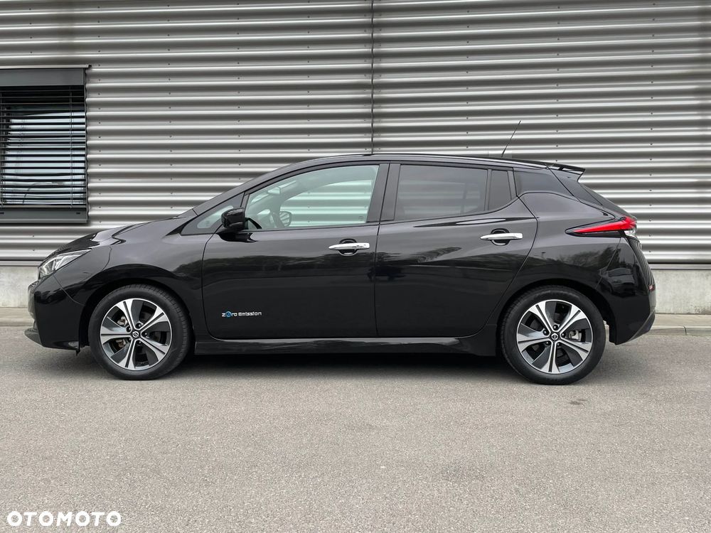 Nissan Leaf 40 kWh TEKNA - 7