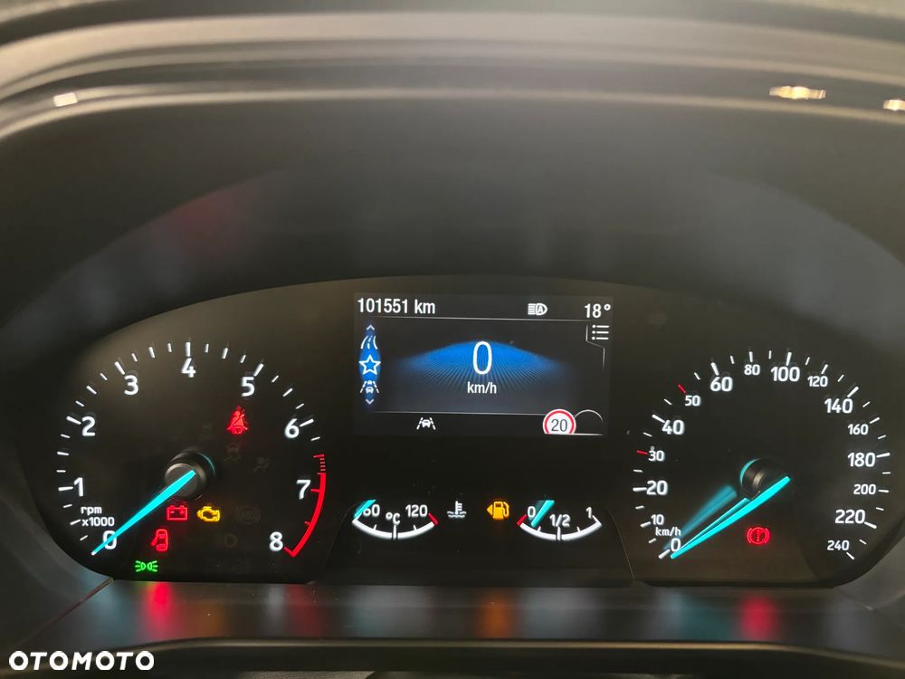 Ford Focus 1.0 EcoBoost ST-Line - 25