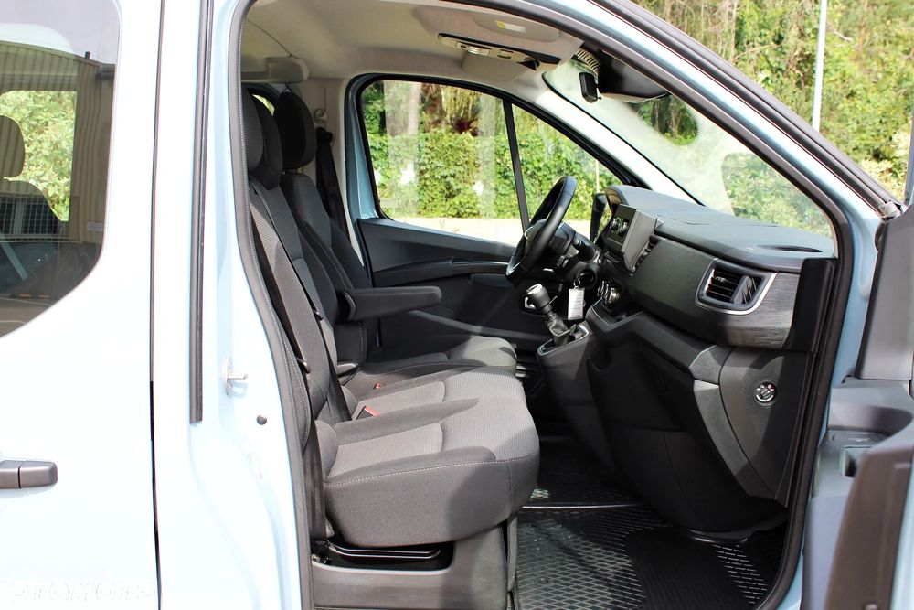 Renault Trafic - 18