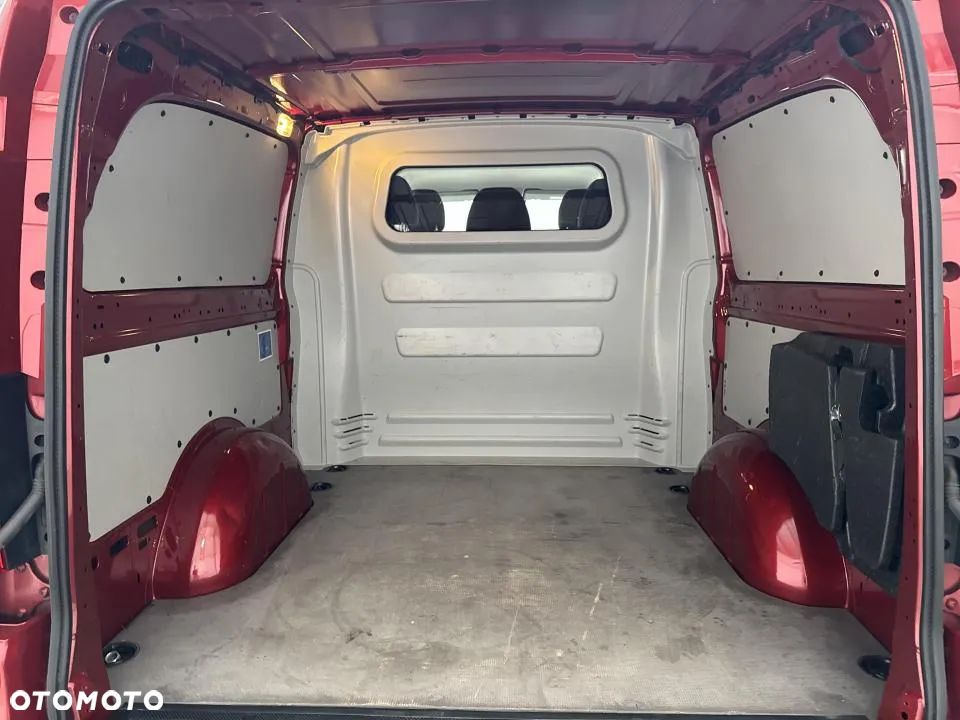 Mercedes-Benz Vito - 22