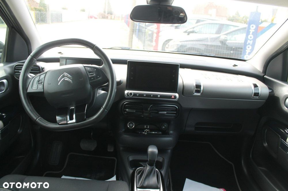 Citroën C4 Cactus - 11