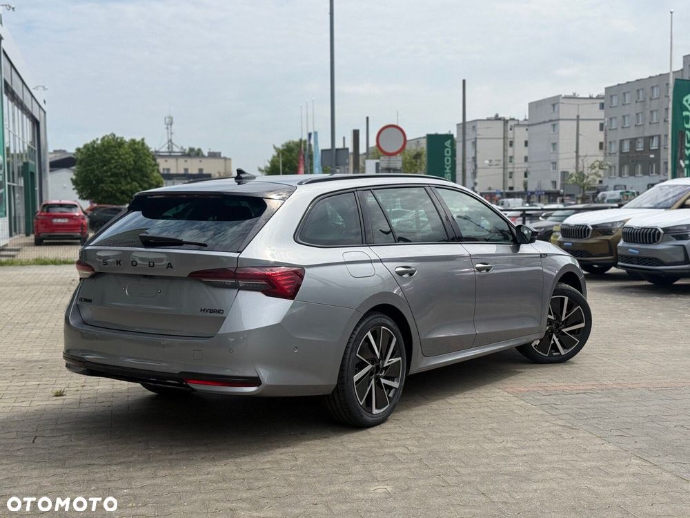 Skoda Octavia 1.5 TSI mHEV Sportline DSG - 6