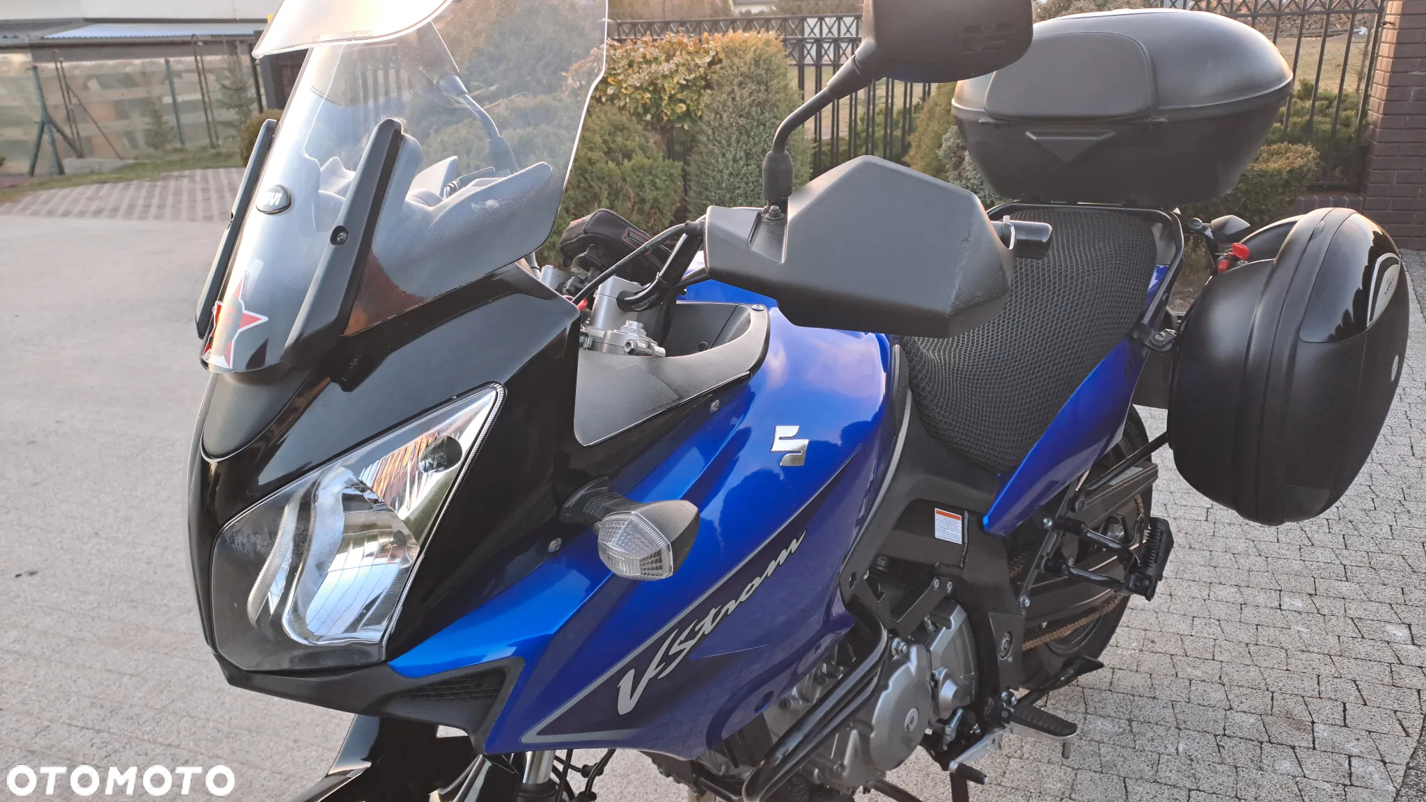 Suzuki DL - 29