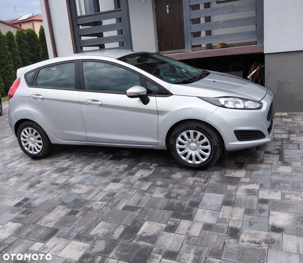 Ford Fiesta - 4