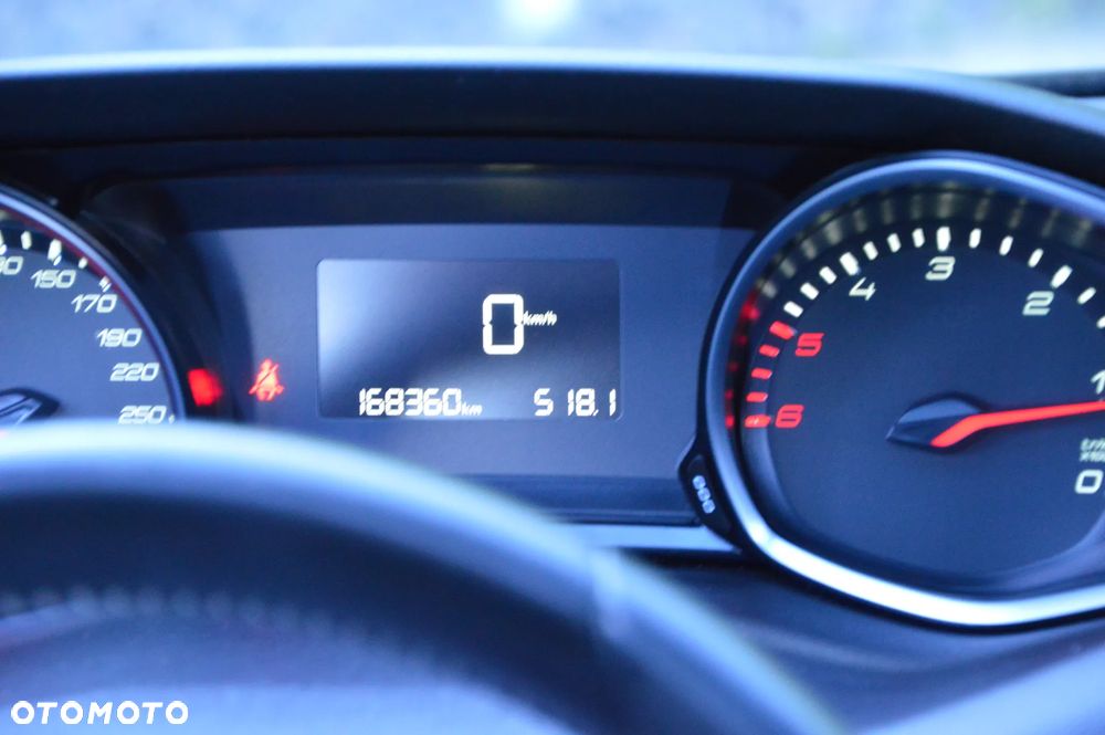 Peugeot 308 - 26