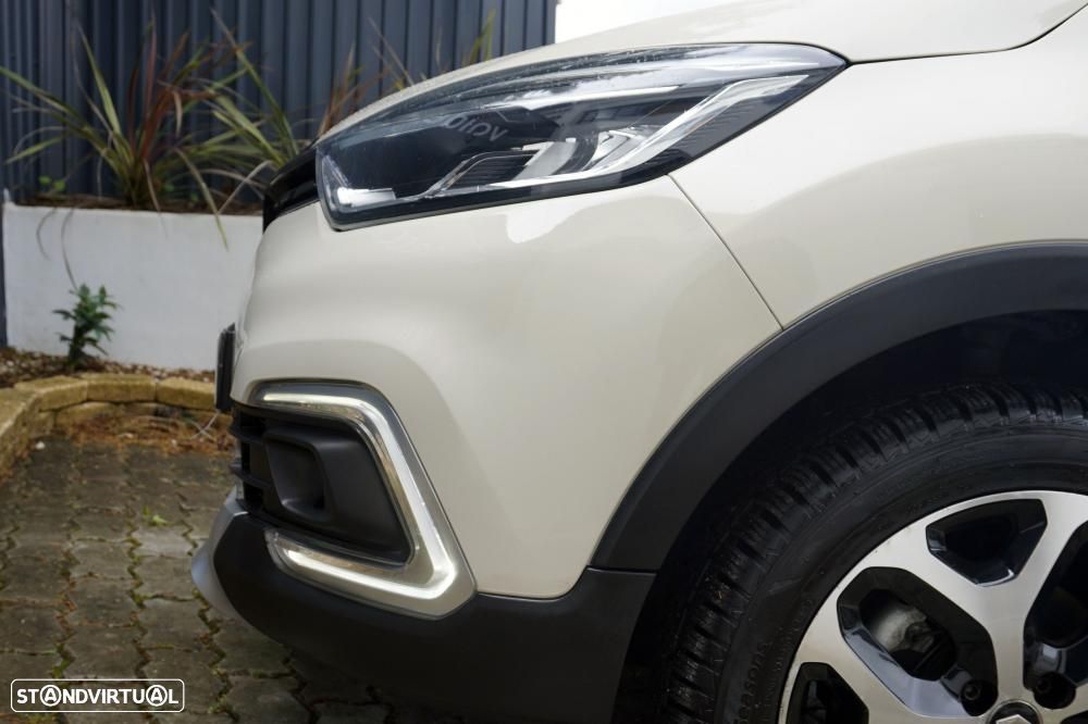 Renault Captur 1.2 TCe Exclusive - 28