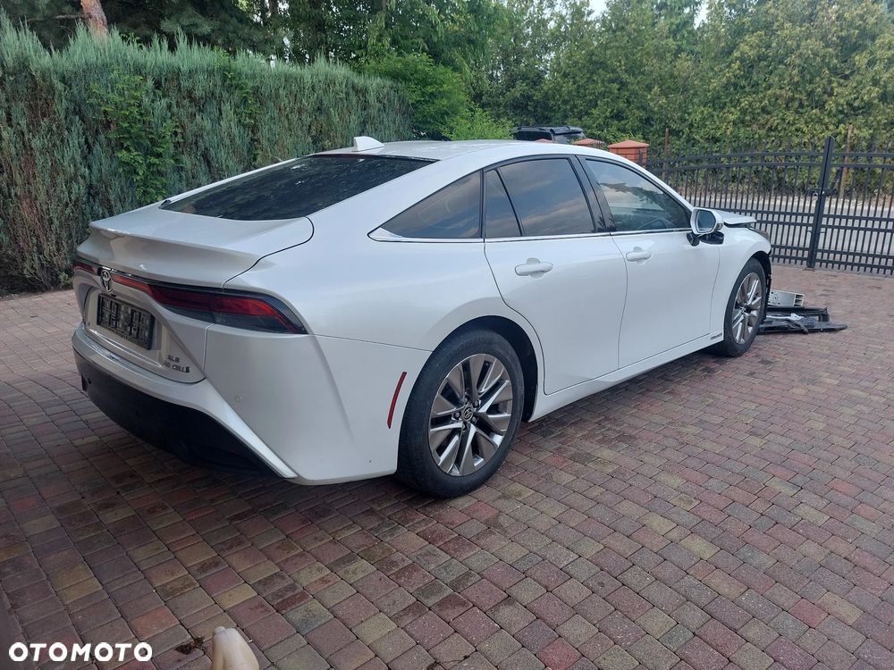 Toyota Mirai Prestige - 4