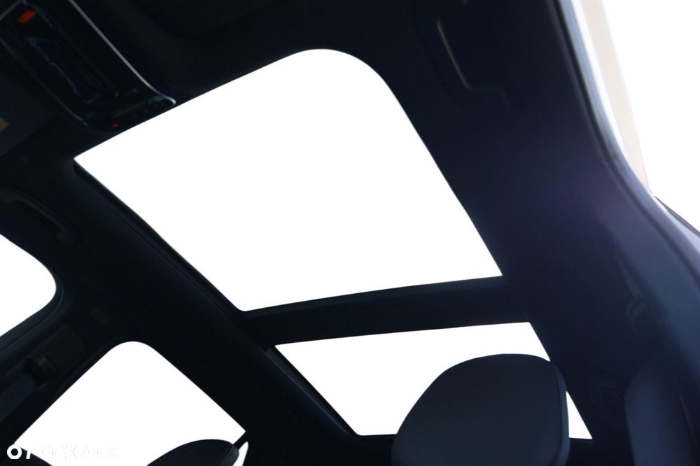 Mercedes-Benz GLC - 13