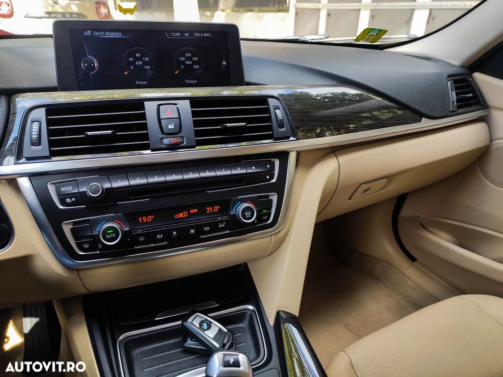 BMW Seria 3 320d xDrive Sport-Aut. Luxury Line - 27