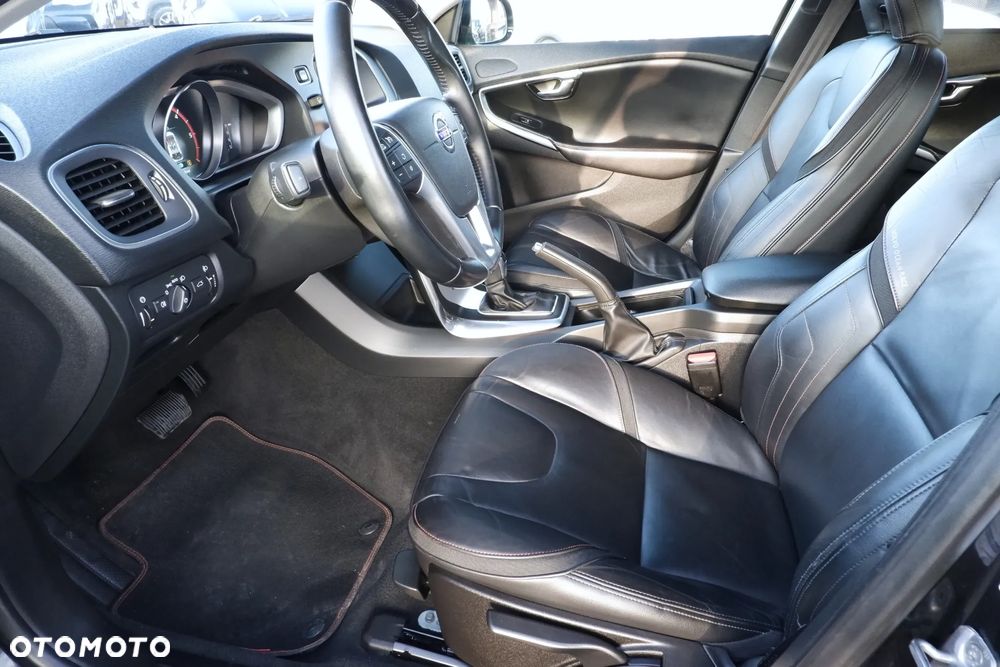 Volvo V40 D2 Powershift Ocean Race - 27