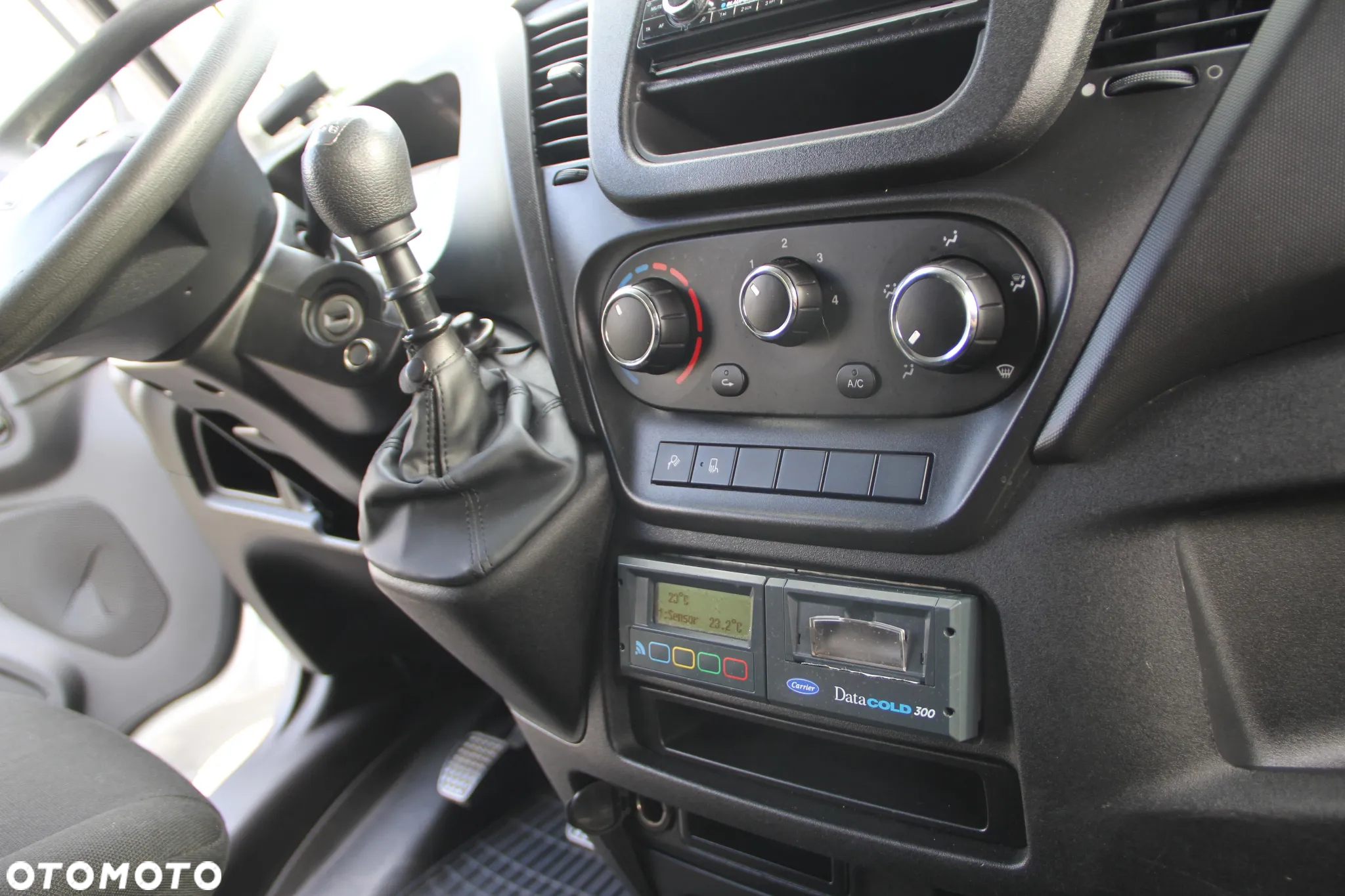 Iveco DAILY - 18