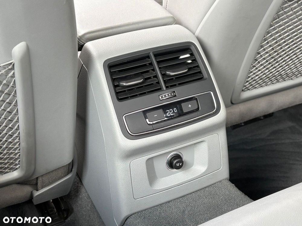 Audi A4 Limousine 2.0 TFSI Quattro S tronic - 16