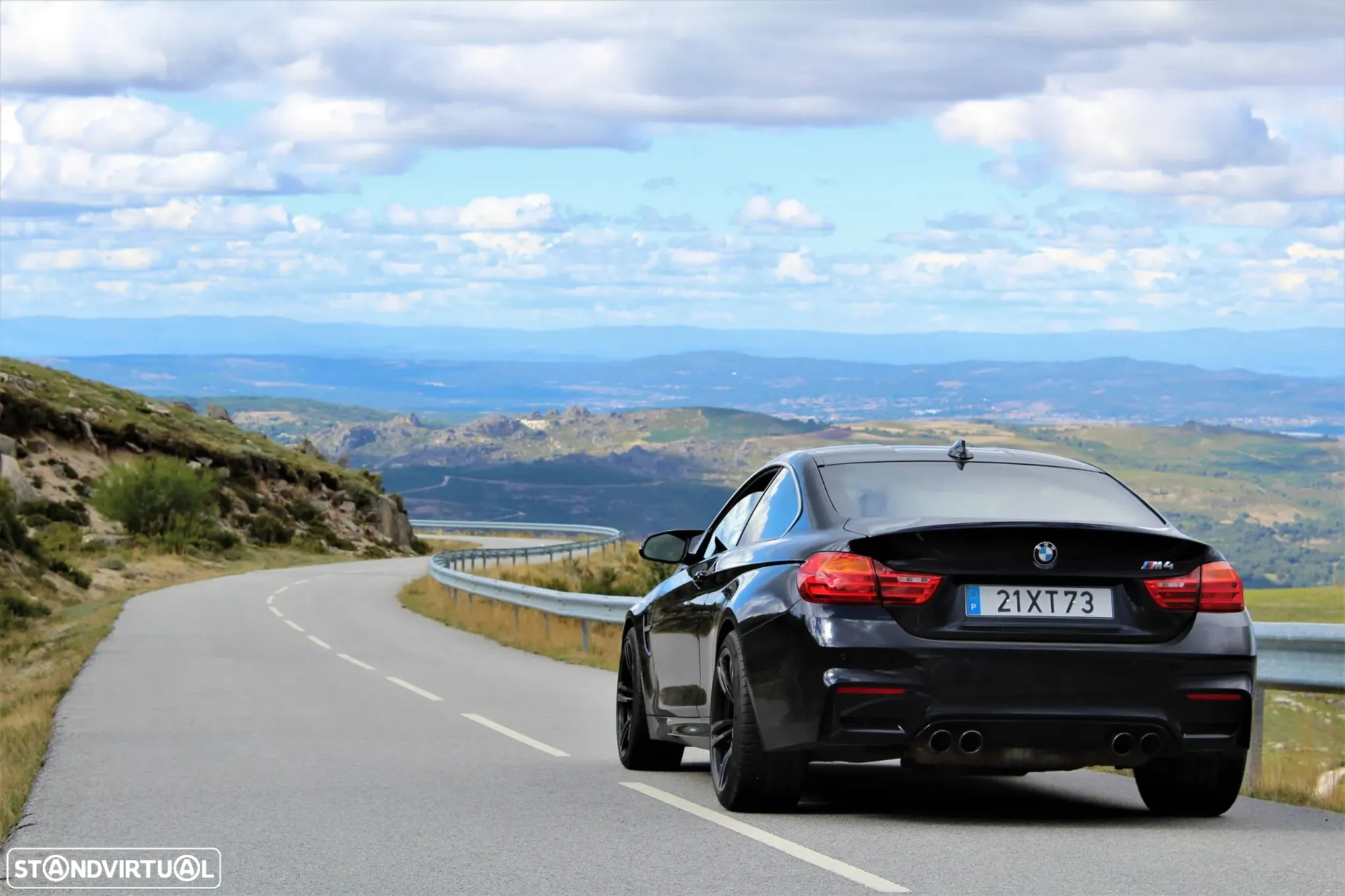 BMW M4 Auto - 2