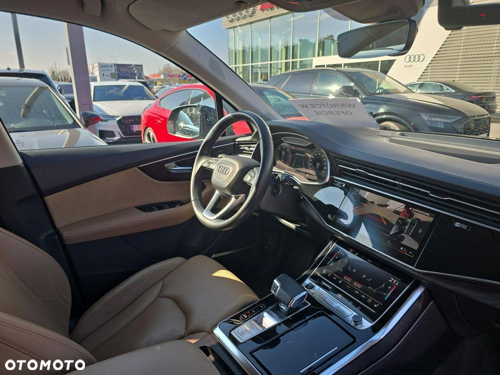 Audi Q7 - 9