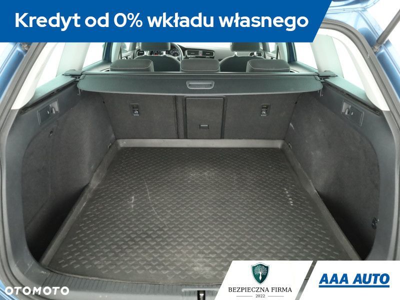 Volkswagen Golf Variant - 14