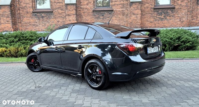 Chevrolet Cruze 1.8 LT+ - 15