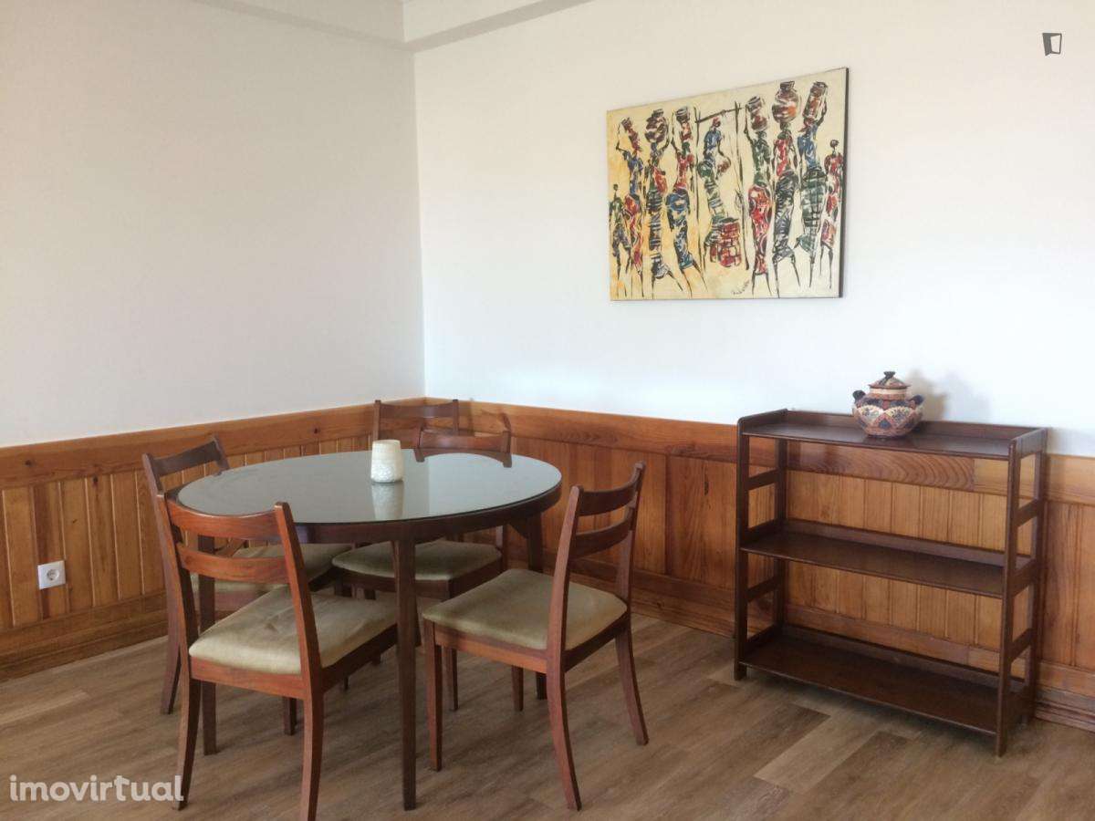 Quarto - localizado em Trafaria Lisbon - Grande imagem: 5/40