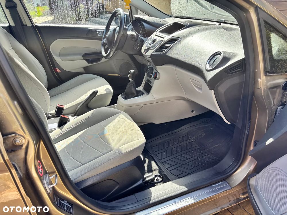 Ford Fiesta 1.25 Silver X - 6