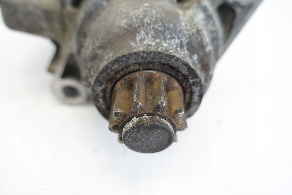 ROZRUSZNIK VW Jetta 1.6 8V oryginał - 5