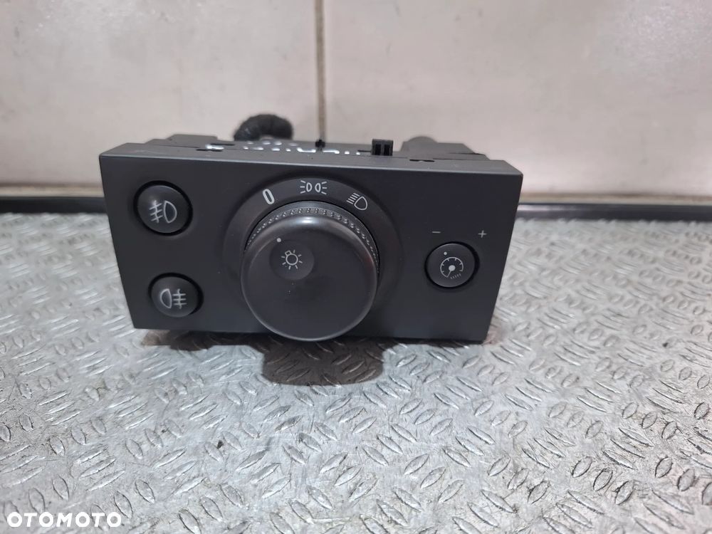 Włącznik świateł Opel Meriva A OPC 2007 rok nr 93394757 - 1