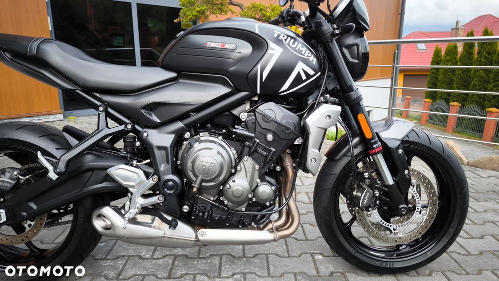 Triumph Trident - 11