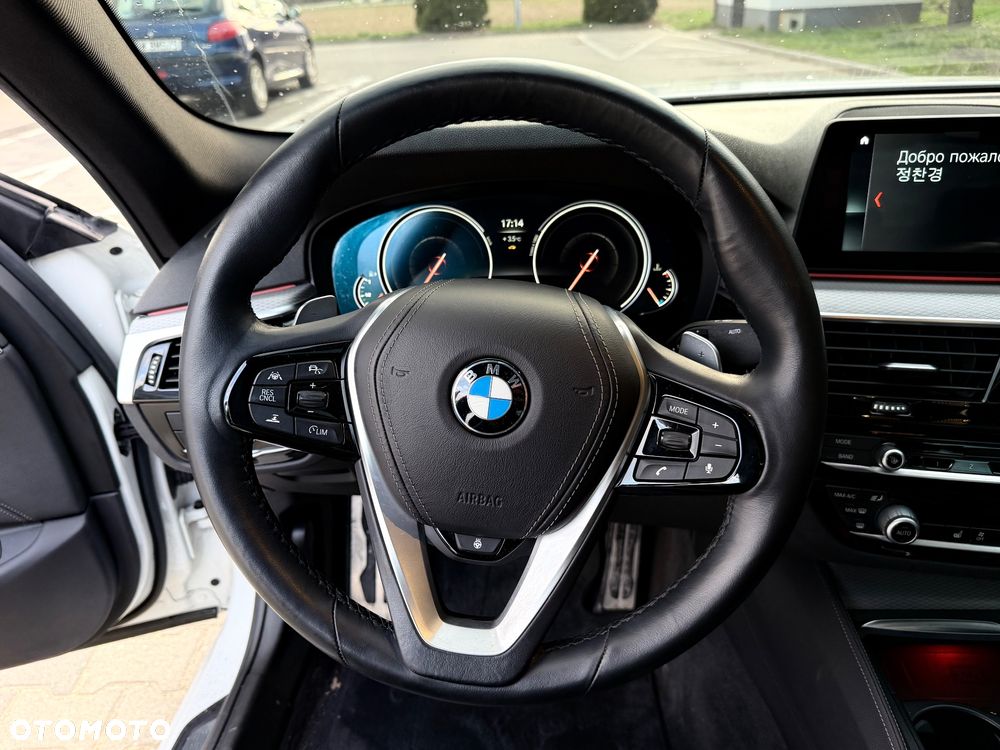 BMW Seria 5 530i xDrive M Sport sport - 13