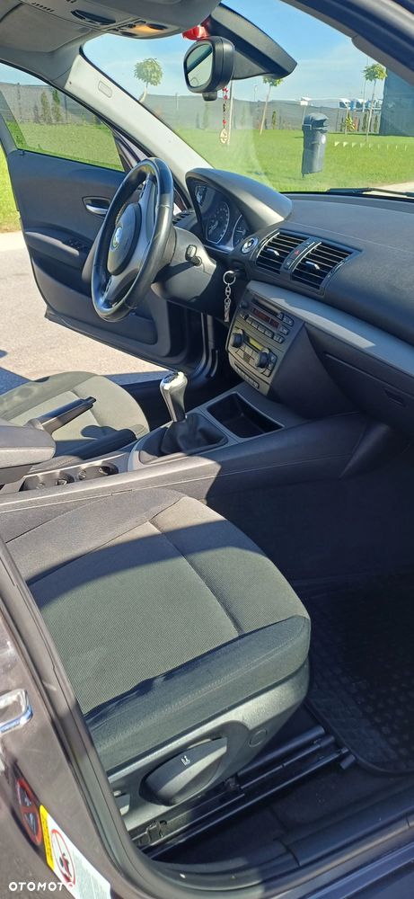 BMW Seria 1 118d - 15