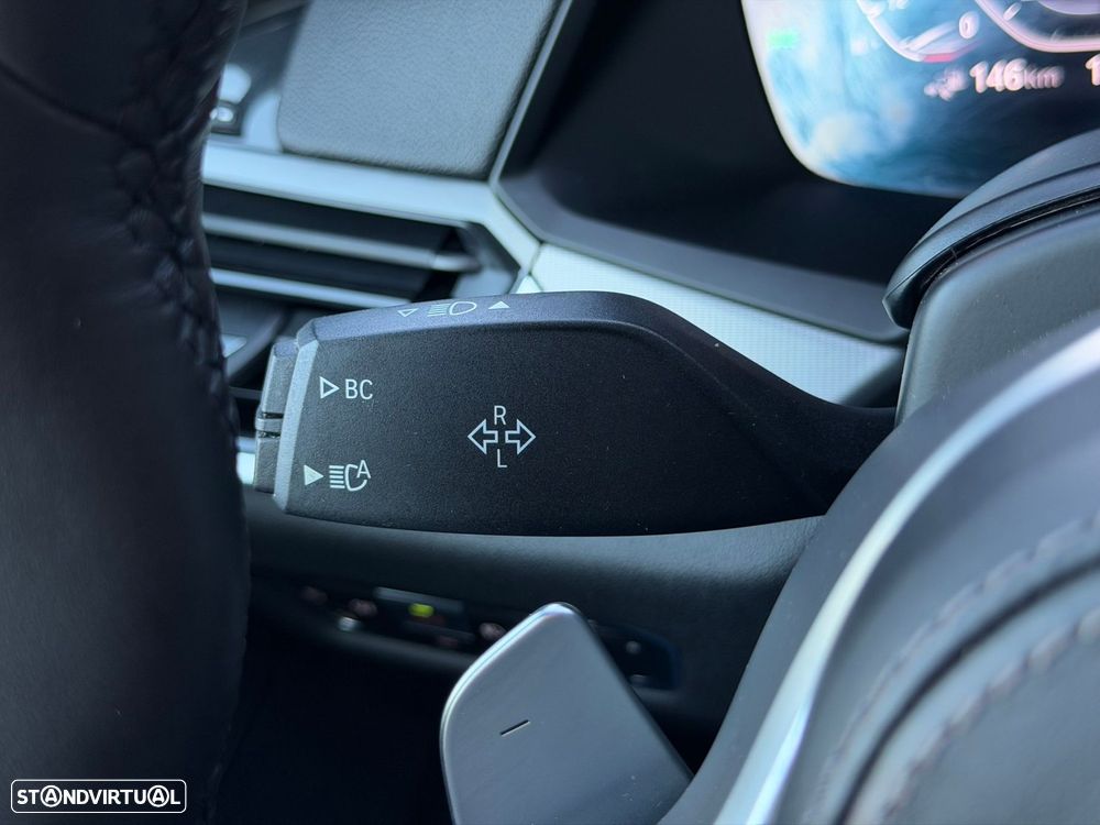 BMW X5 45 e xDrive Pack M - 38