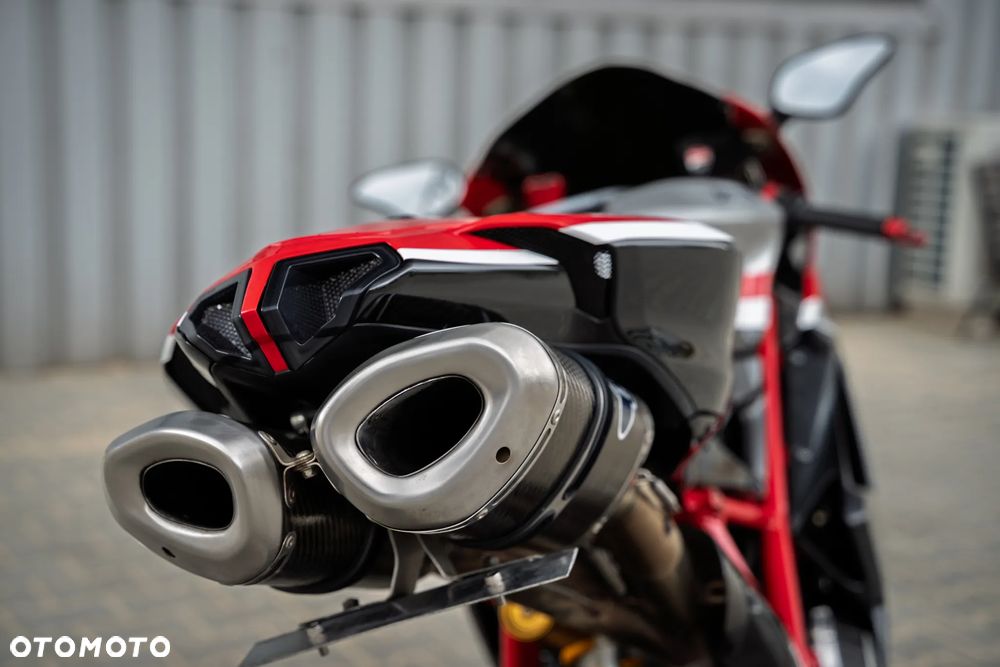 Ducati 1198 - 10