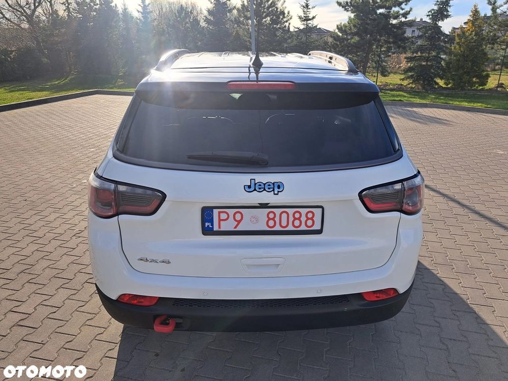 Jeep Compass - 11