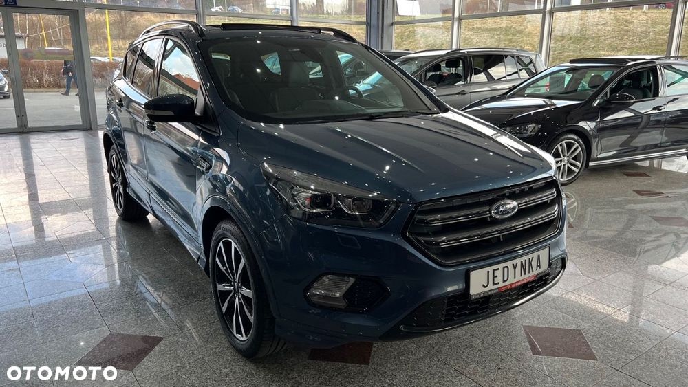 Ford Kuga - 4