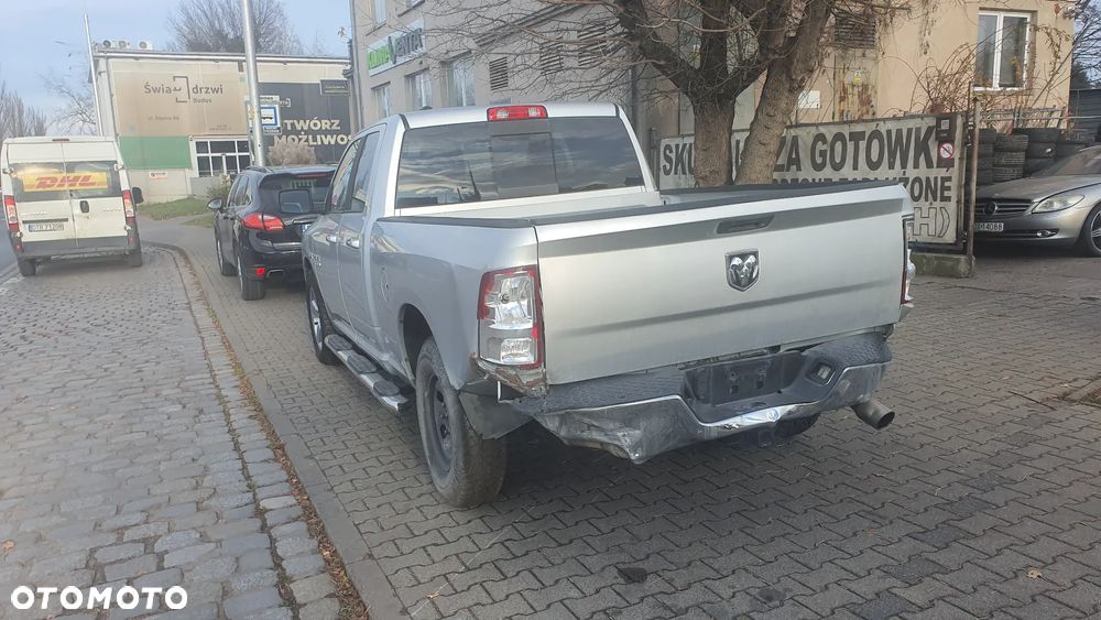 Dodge RAM - 13