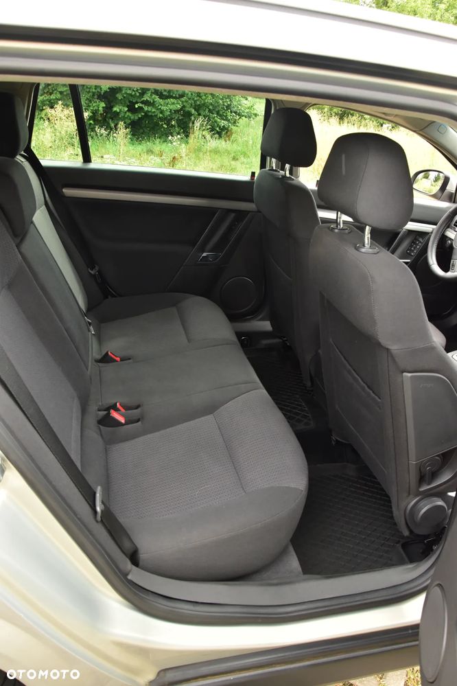 Opel Vectra 1.9 CDTI Cosmo - 12