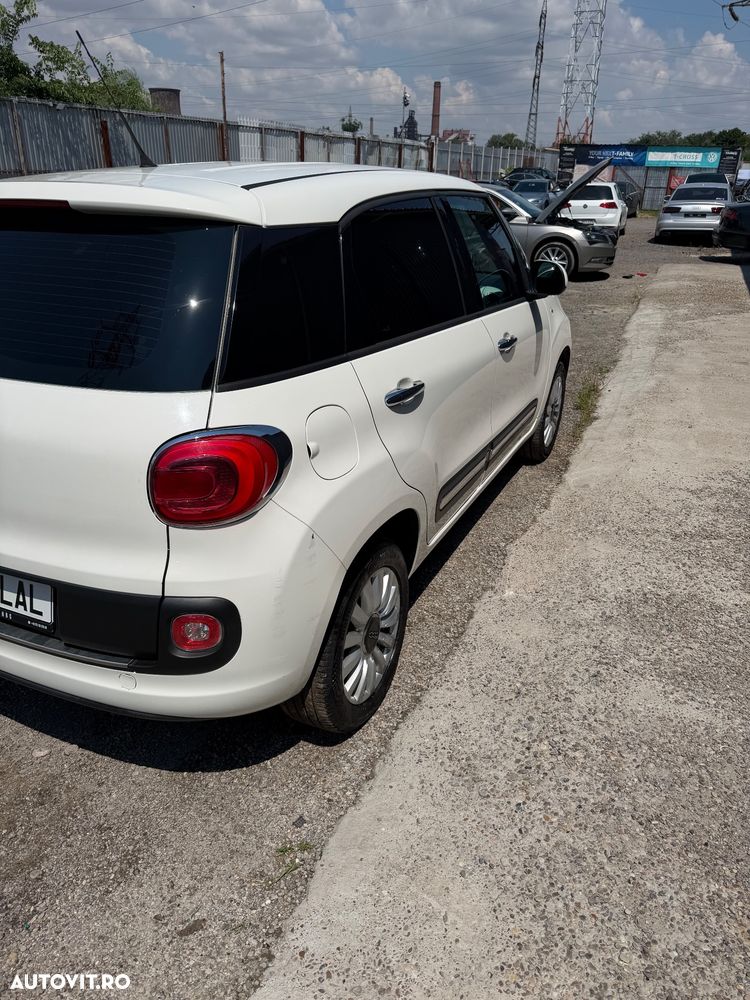 Fiat 500L - 11