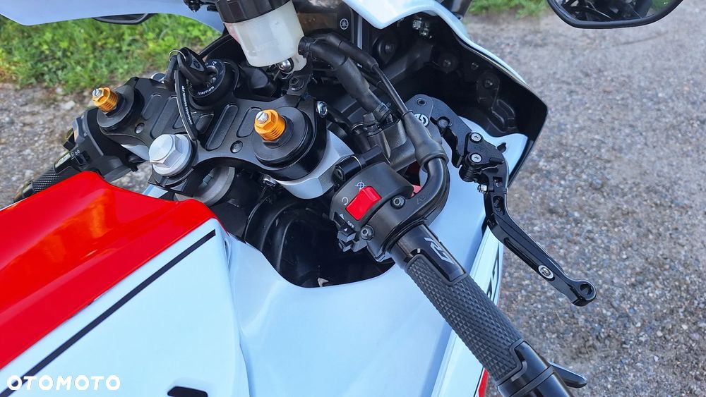 Yamaha R7 - 26
