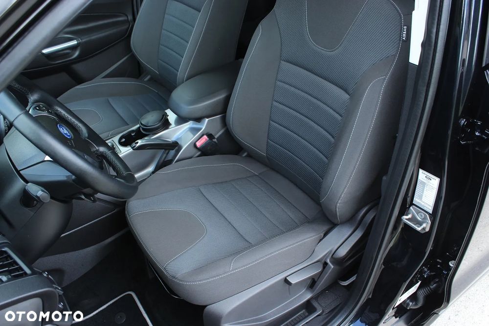 Ford Kuga 2.0 TDCi 2x4 Trend - 29
