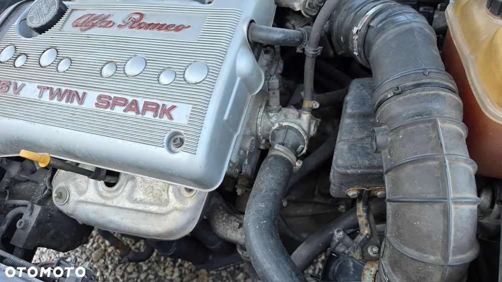 Alfa Romeo GTV 2.0 16v TSpark L - 23