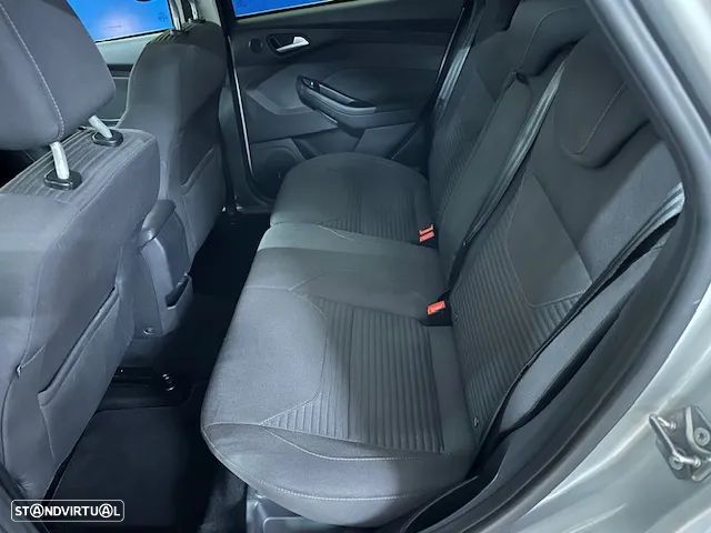 Ford Focus SW 1.0 SCTi Titanium Best - 12