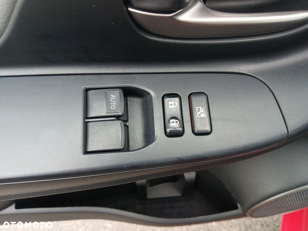 Toyota Yaris 1.0 Active EU6 - 41